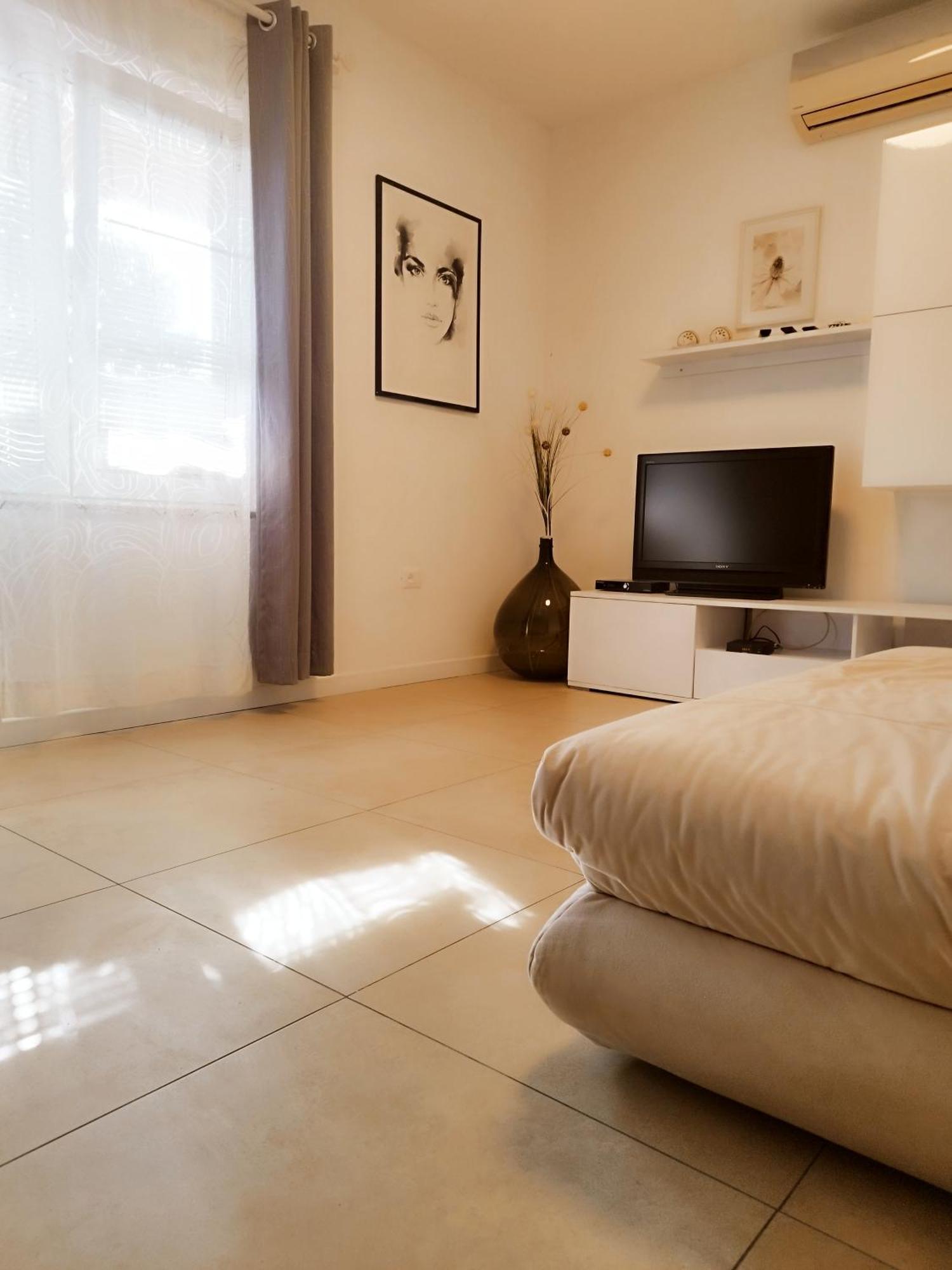 Apartments Merlin Novigrad  Exterior photo